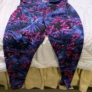Old Navy Active Leggings